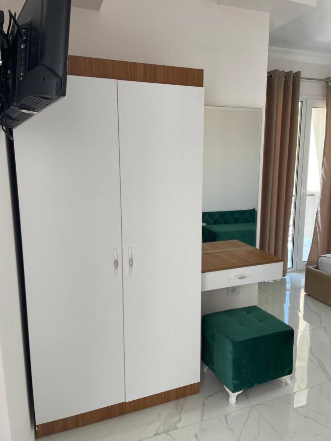 Golden Hill Hotel 3*