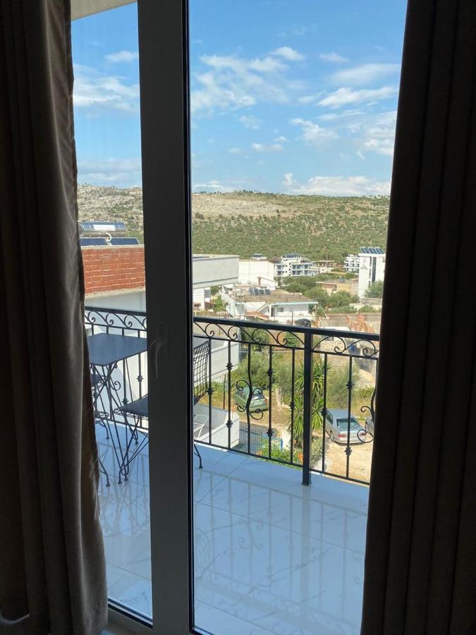 Golden Hill Hotel